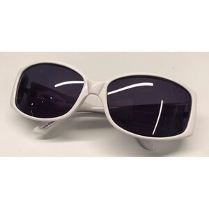 Ellen Tracy SUNGLASSES  Spectra White FRAMES w/
Zebra Stripes